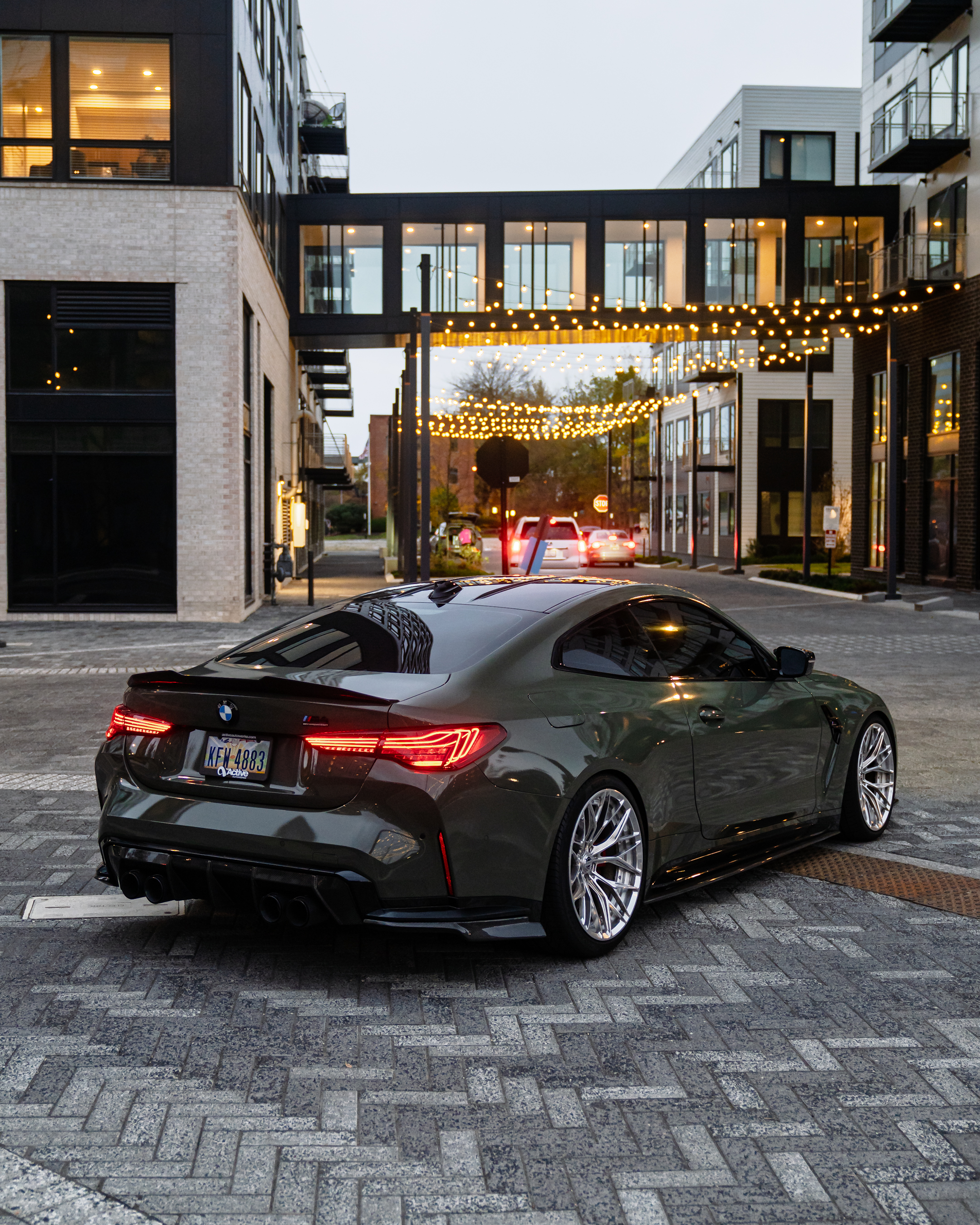 2022 BMW M4 with Motivo Forged CS-C custom wheels in gloss polished clear and gloss brushed clear side view