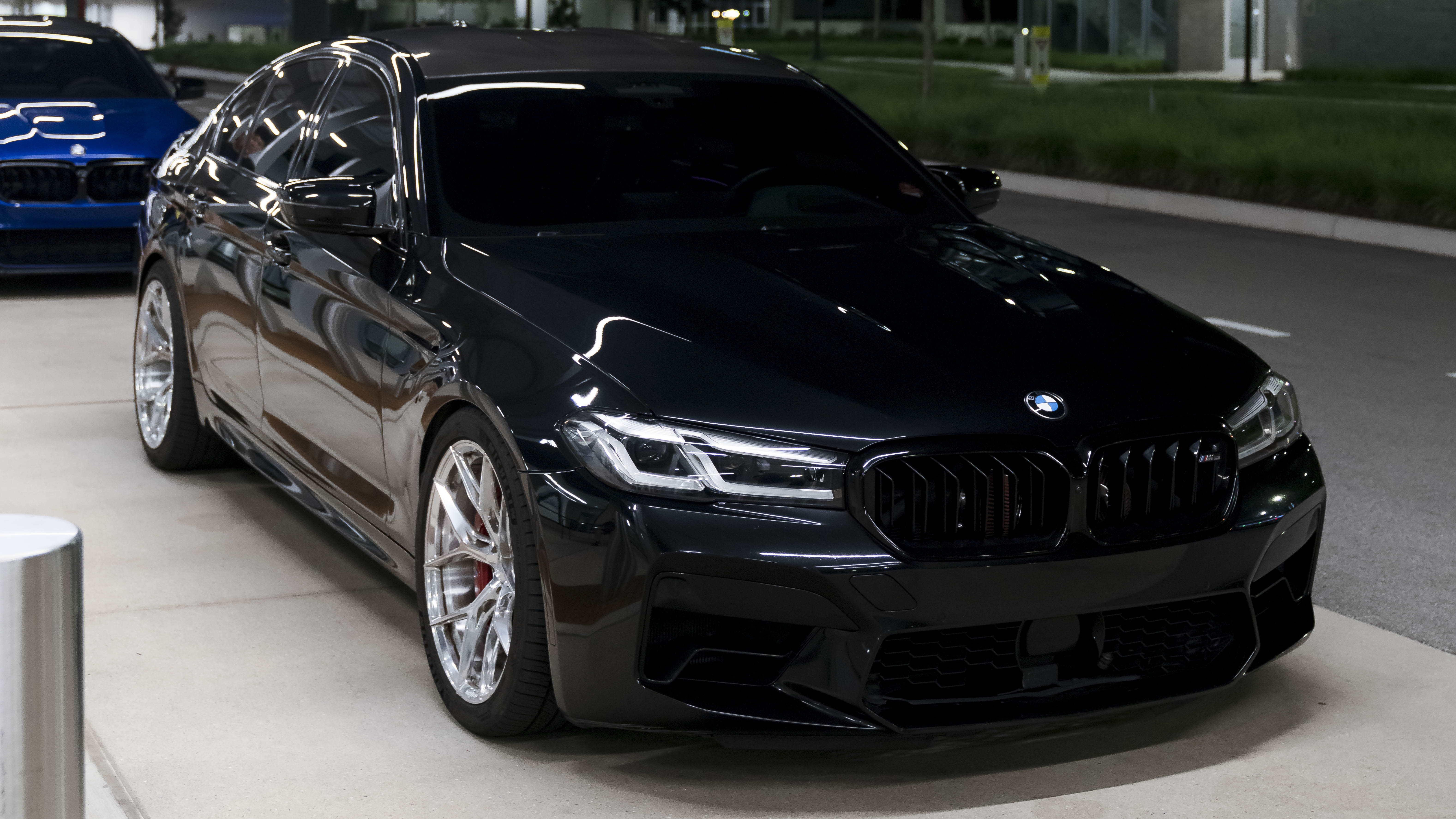 BMW M5 - Motivo Forged MB-H