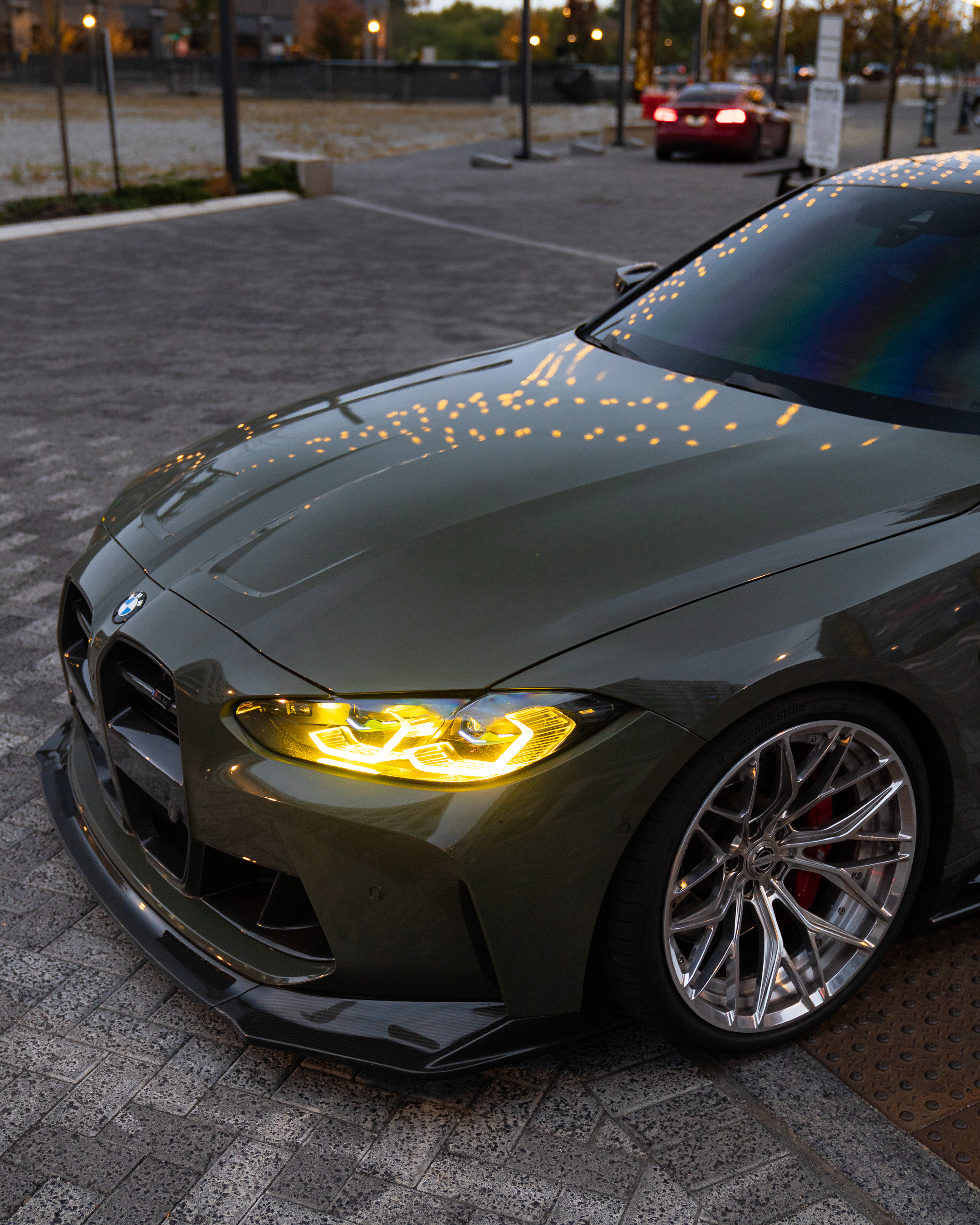 2022 BMW M4 with Motivo Forged CS-C custom wheels in gloss polished clear and gloss brushed clear detail view